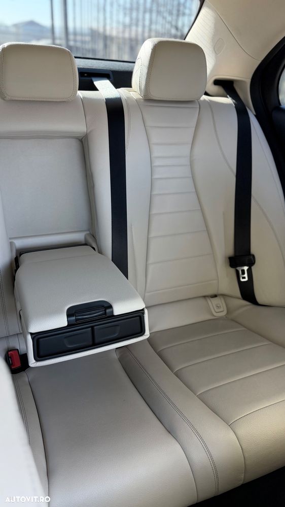 Mercedes-Benz E - 30