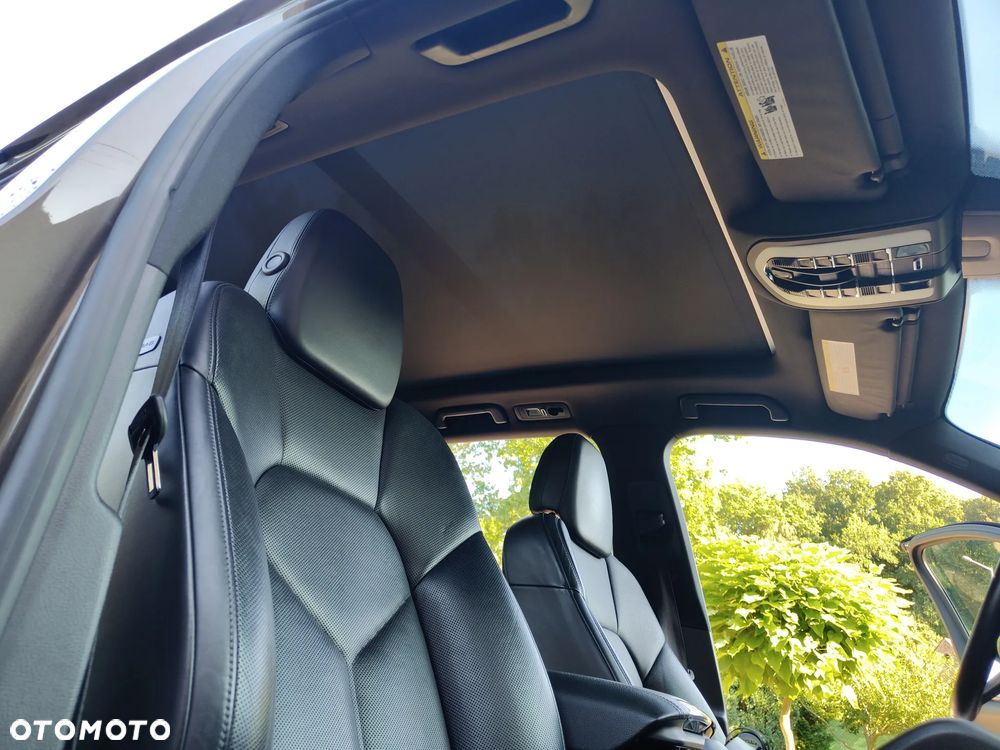 Porsche Cayenne Platinum Edition - 29