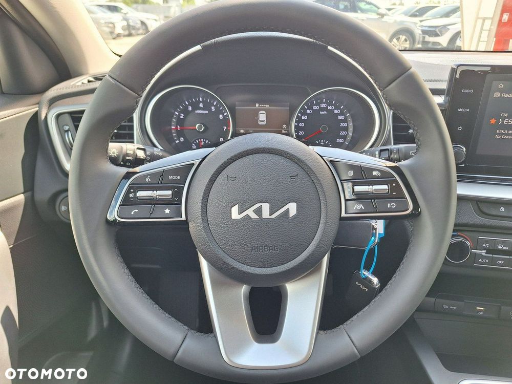 Kia Ceed 1.0 T-GDI M - 10