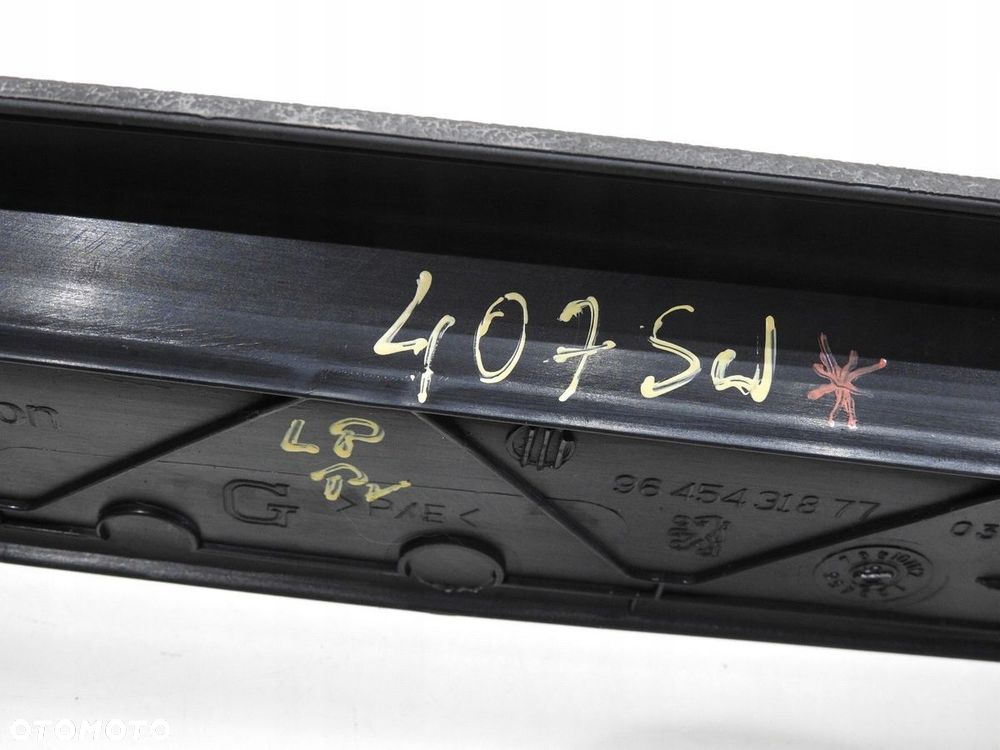 LISTWA NAKŁADKA PROGU LEWY PRZÓD PEUGEOT 407 - 6