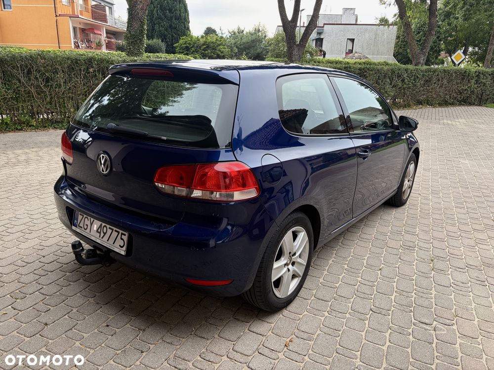 Volkswagen Golf - 5
