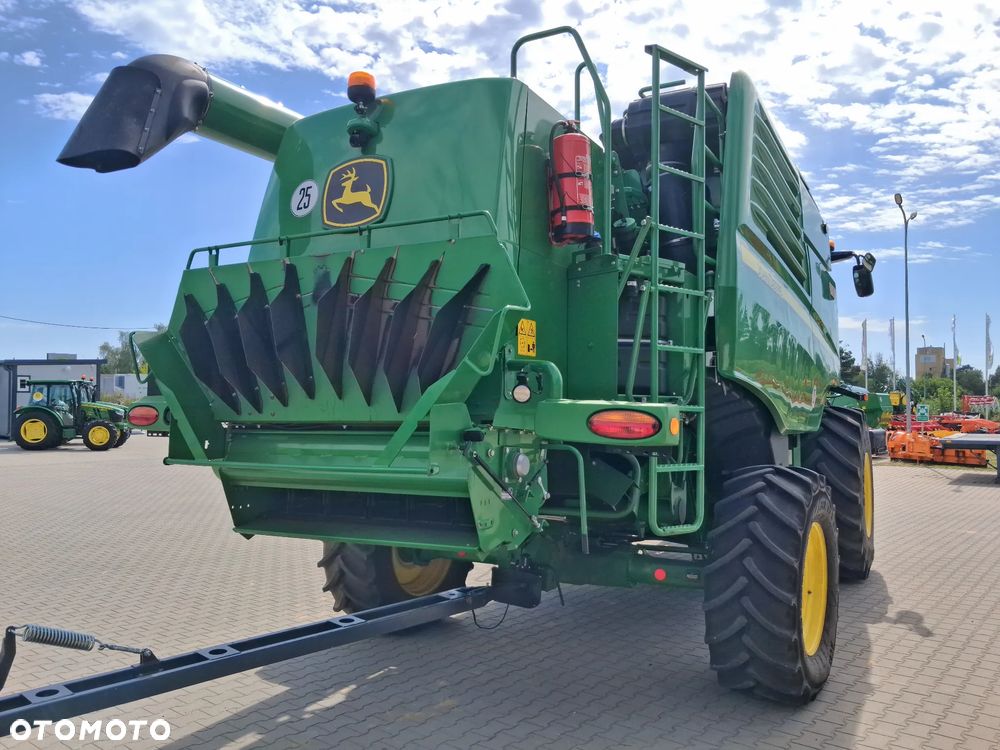 John Deere T560i - 9