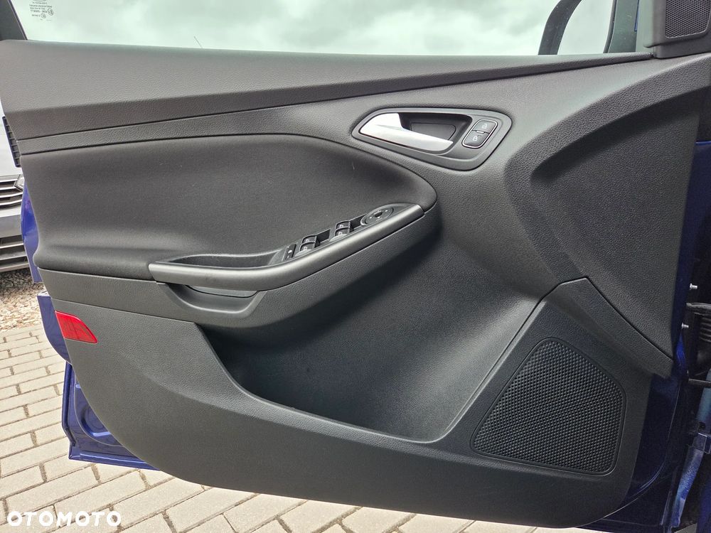 Ford Focus 1.5 EcoBoost Start-Stopp-System Business Edition - 35