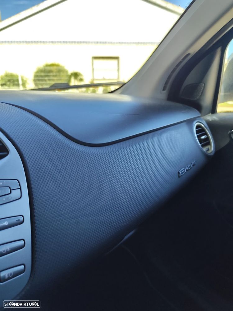 Fiat Bravo 1.9 M-Jet Sport - 4