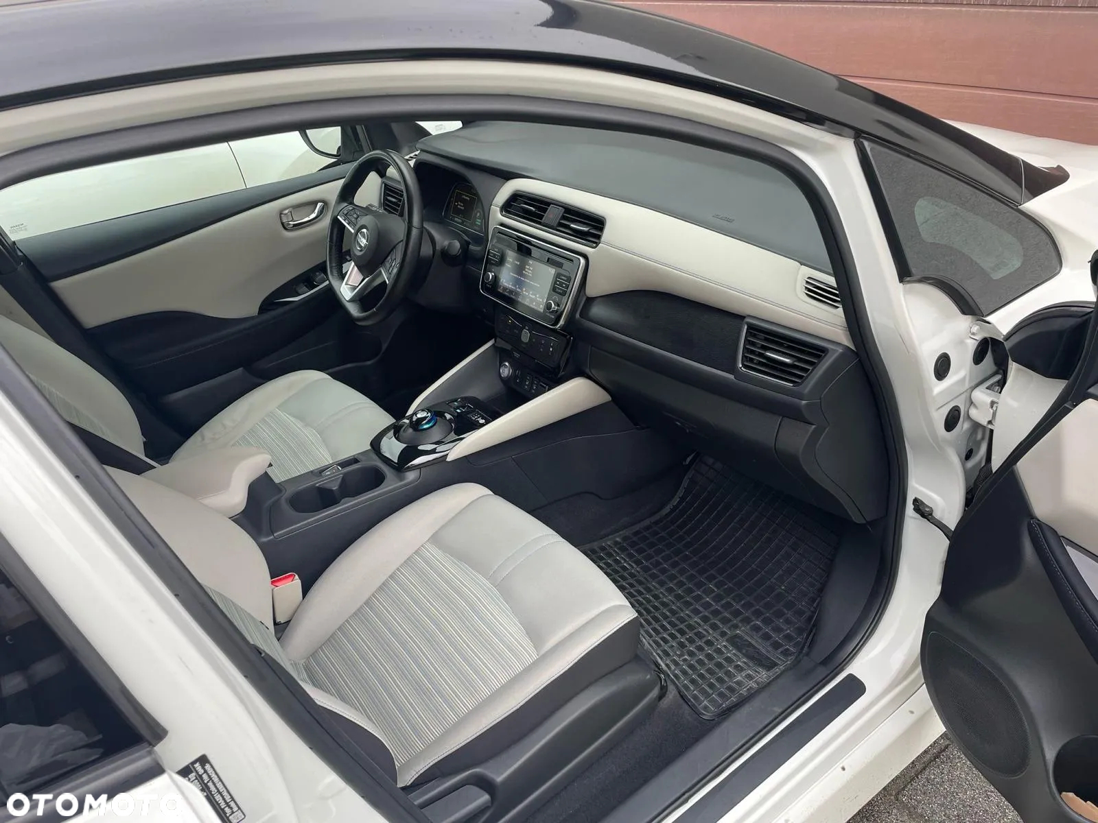 Nissan Leaf 40kWh N-Connecta - 8
