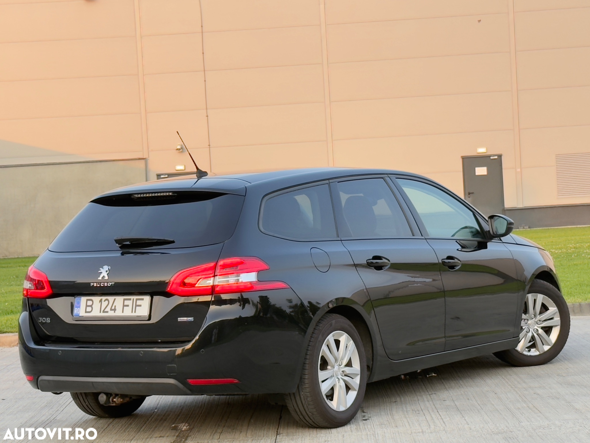 Peugeot 308 - 3