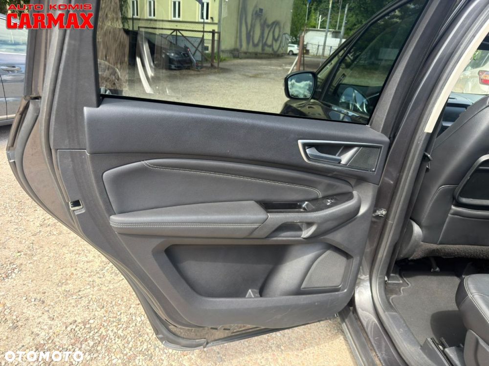 Ford Galaxy - 14