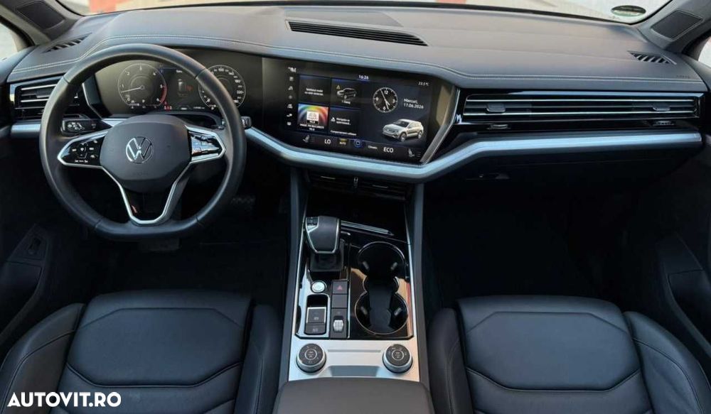 Volkswagen Touareg - 19