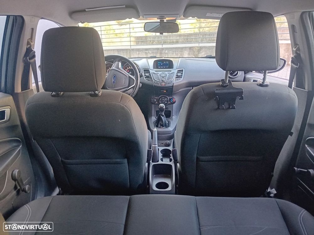 Ford Fiesta 1.25 Ambiente - 13