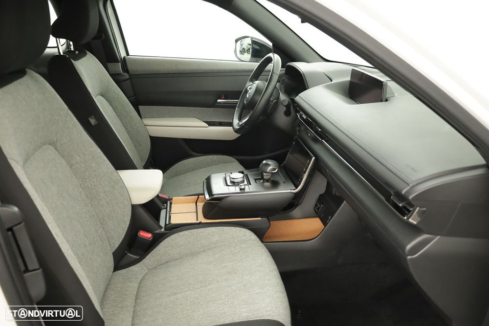 Mazda MX-30 e-SKYACTIV Exclusve-Line - 22