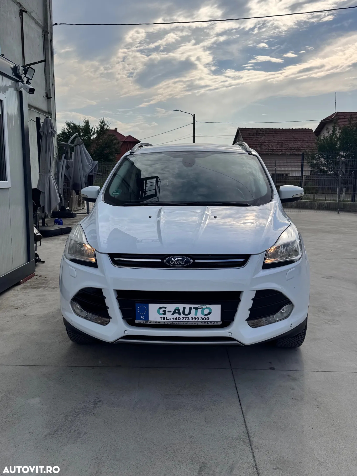 Ford Kuga - 4