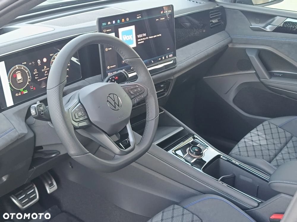 Volkswagen Tiguan 1.5 eHybrid PHEV 150kW R-Line Plus DSG - 24