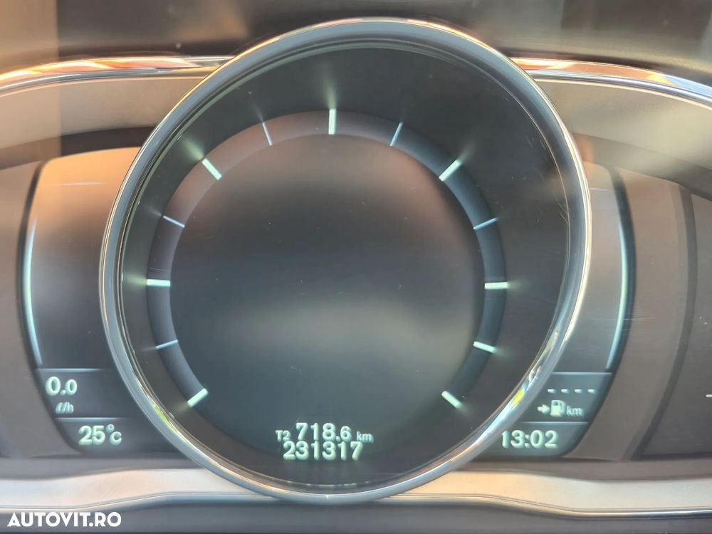 Volvo XC 60 D5AWD Start-Stop Summum - 5