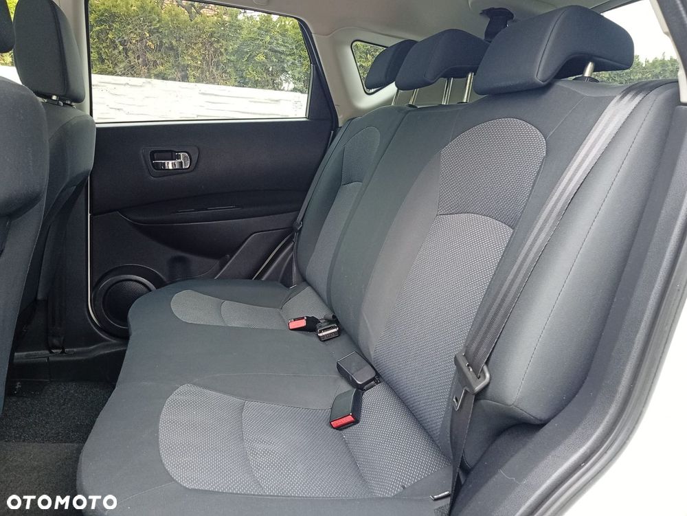 Nissan Qashqai 1.6 visia - 13