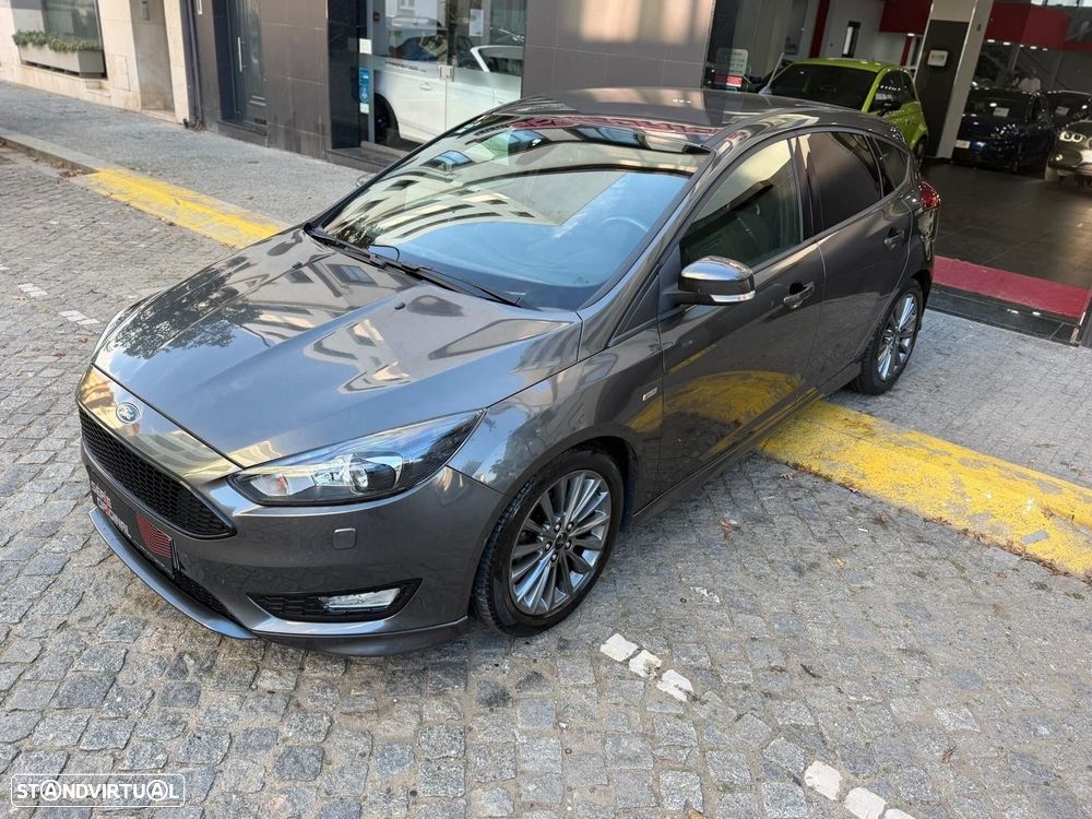 Ford Focus 1.5 TDCi EcoBlue ST-Line Aut. - 2