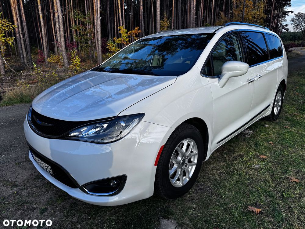 Chrysler Pacifica