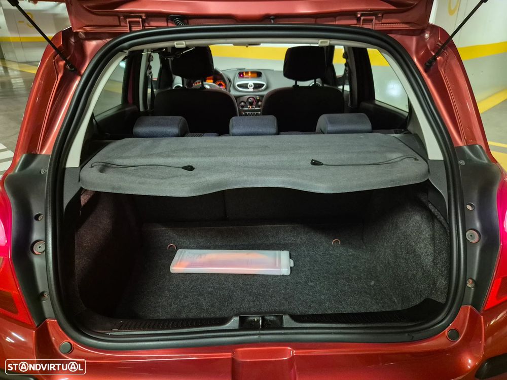 Renault Clio 1.2 16V Dynamique - 29