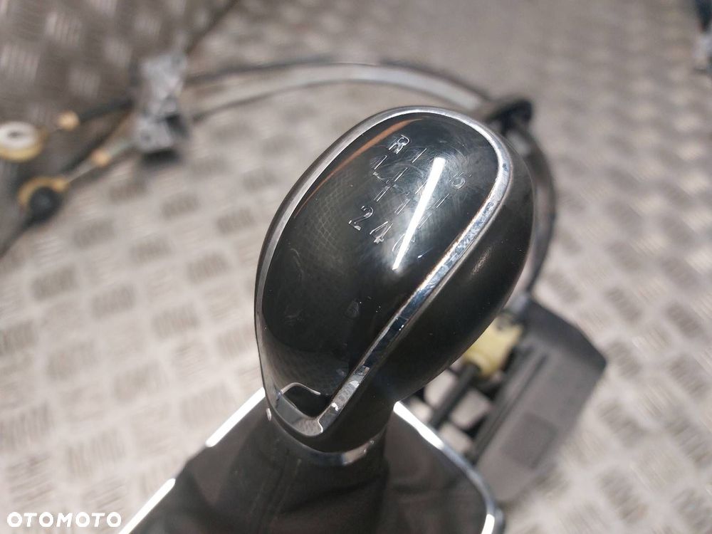 LEWAREK ZMIANY BIEGÓW OPEL INSIGNIA A LIFT 1.6 T 55577540 8126201000 - 6