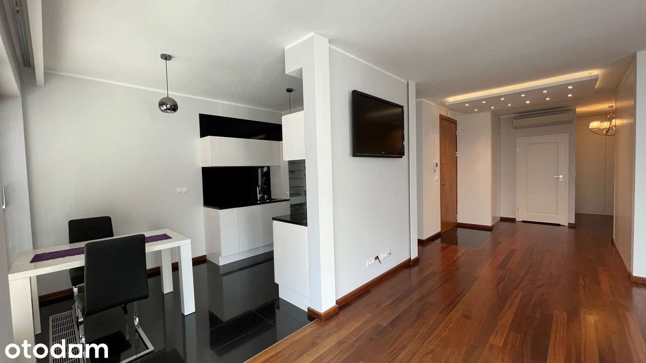 Apartament 90m2 w budynku Restaura Górskiego