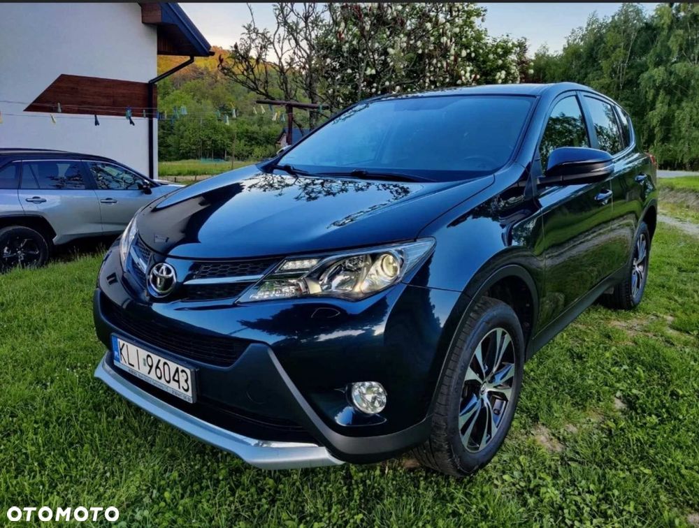 Toyota RAV4 2.2 D-CAT Premium - 1