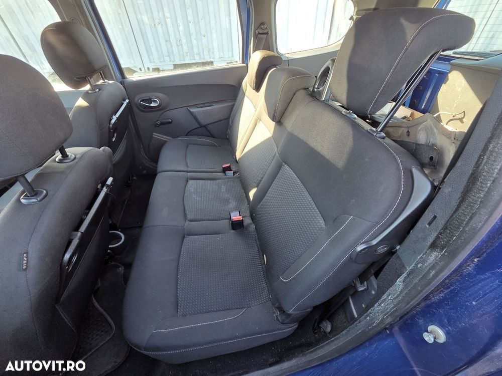 Dacia Lodgy 1.5 Blue dCi Laureate - 12