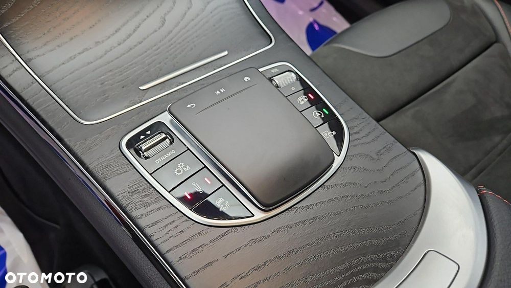 Mercedes-Benz GLC - 20
