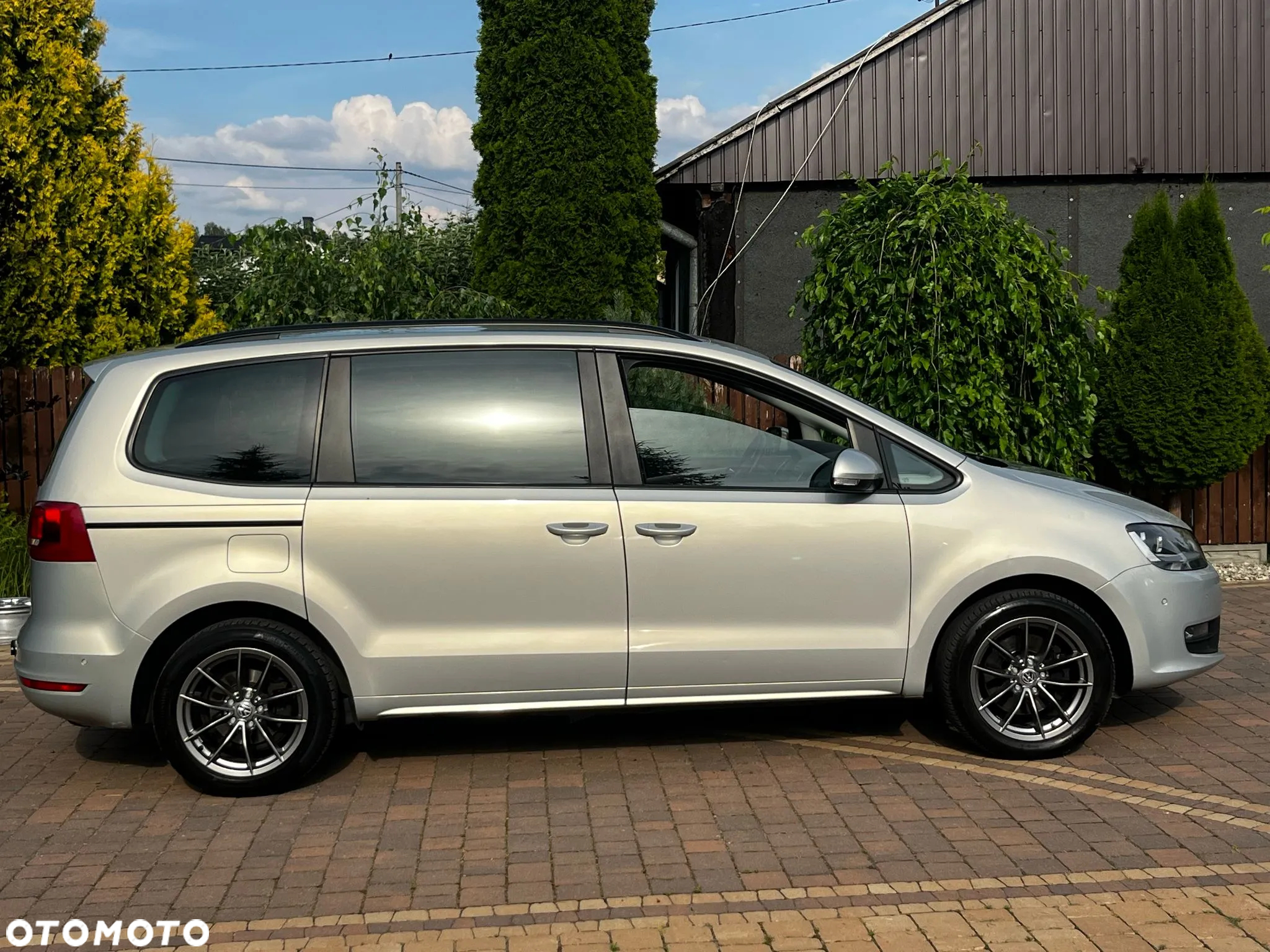 Volkswagen Sharan 2.0 TDI Basis - 13