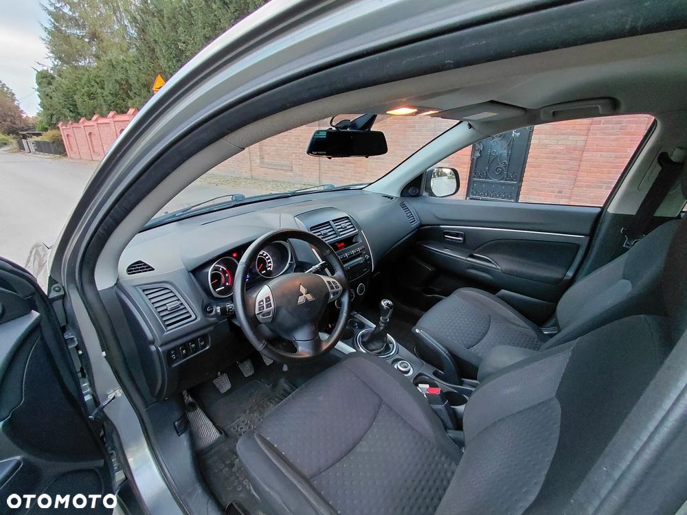 Mitsubishi ASX 1.8 DID Invite 4WD AS&G - 10