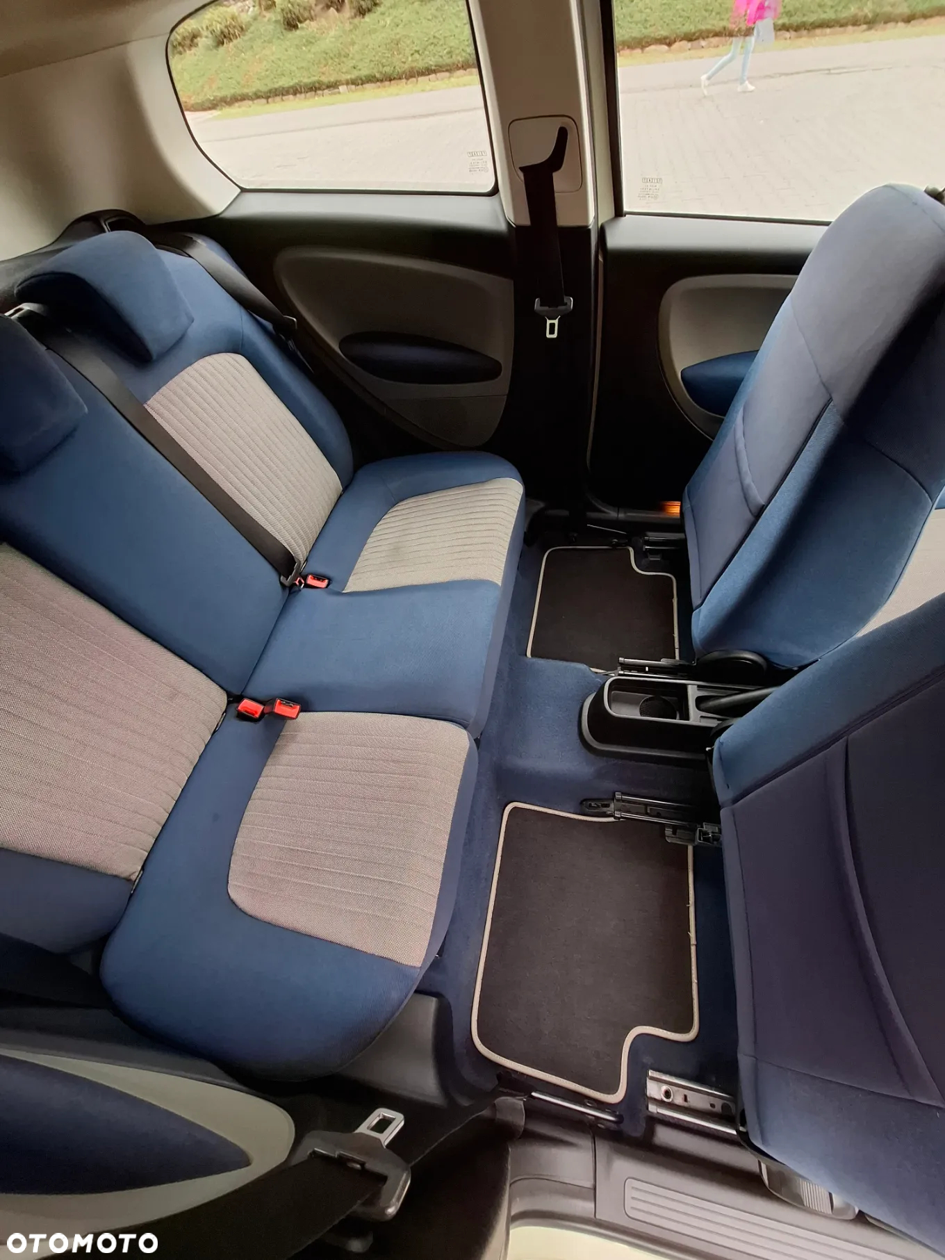 Fiat Grande Punto - 11