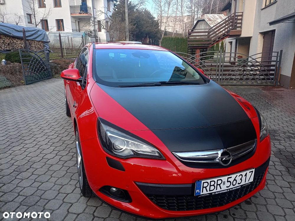Opel Astra 1.6 Turbo Edition - 2
