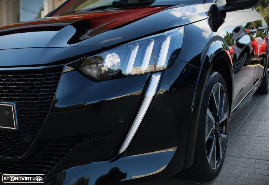 Peugeot e-208 50 kWh GT Line - 37