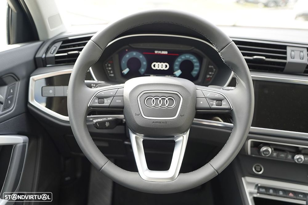 Audi Q3 Sportback 35 TDI S line S tronic - 13