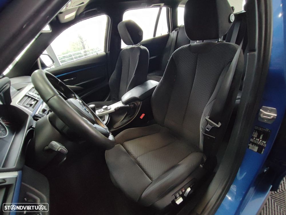 BMW 320 d Pack M Shadow - 26