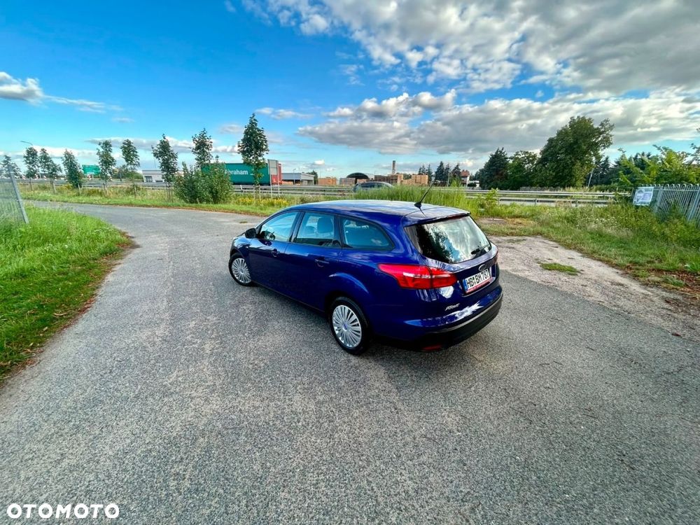 Ford Focus - 35