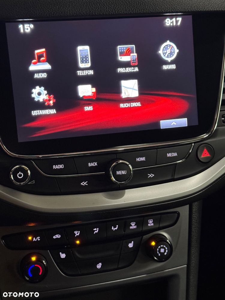 Opel Astra 1.4 Turbo 120 Jahre - 26