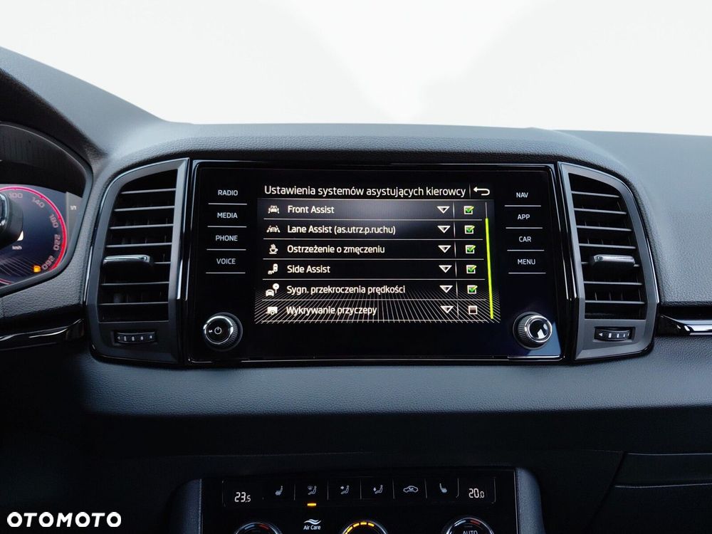 Skoda Karoq 1.5 TSI ACT Sportline DSG - 30