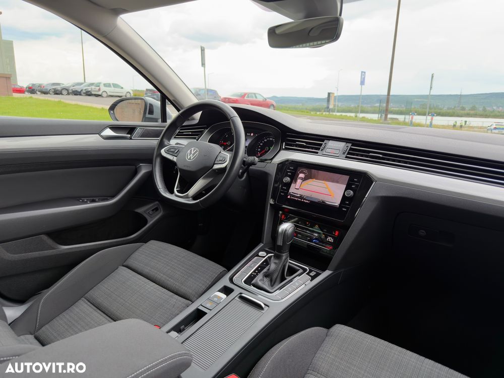 Volkswagen Passat 2.0 TDI SCR DSG Business - 40