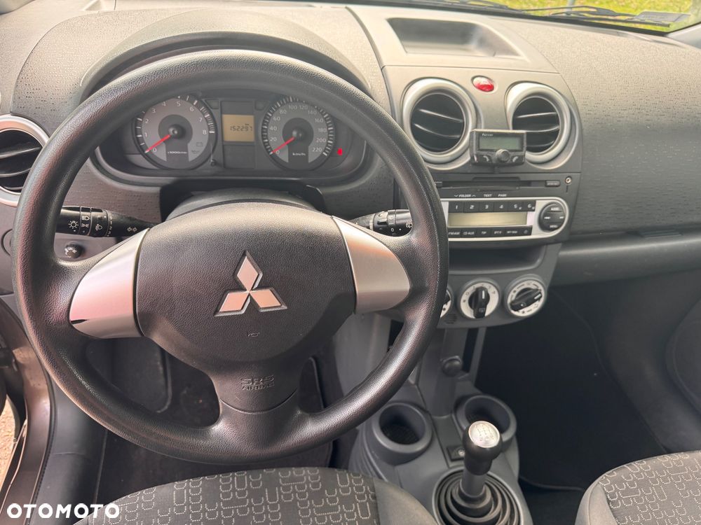 Mitsubishi Colt 1.3 Instyle - 20