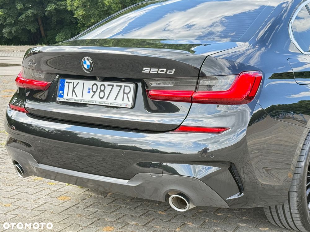 BMW Seria 3 320d xDrive Sport Line Shadow sport - 35