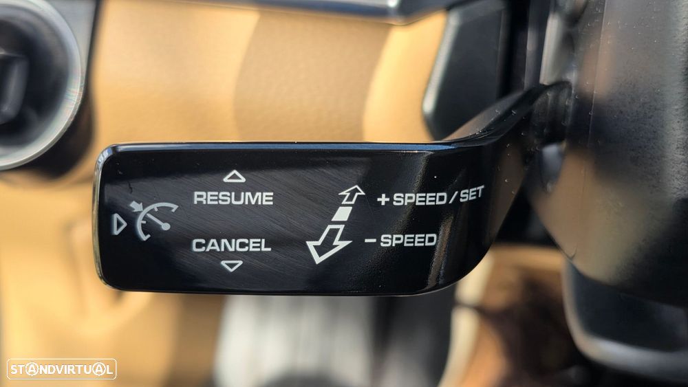 Porsche Panamera Sport Turismo 4 E-Hybrid Platinum Edition - 30