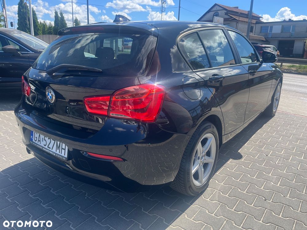 BMW Seria 1 116i Edition Metropolitan - 4