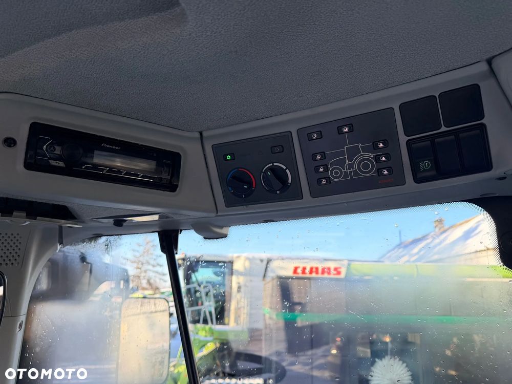 Claas Arion 650 - 18