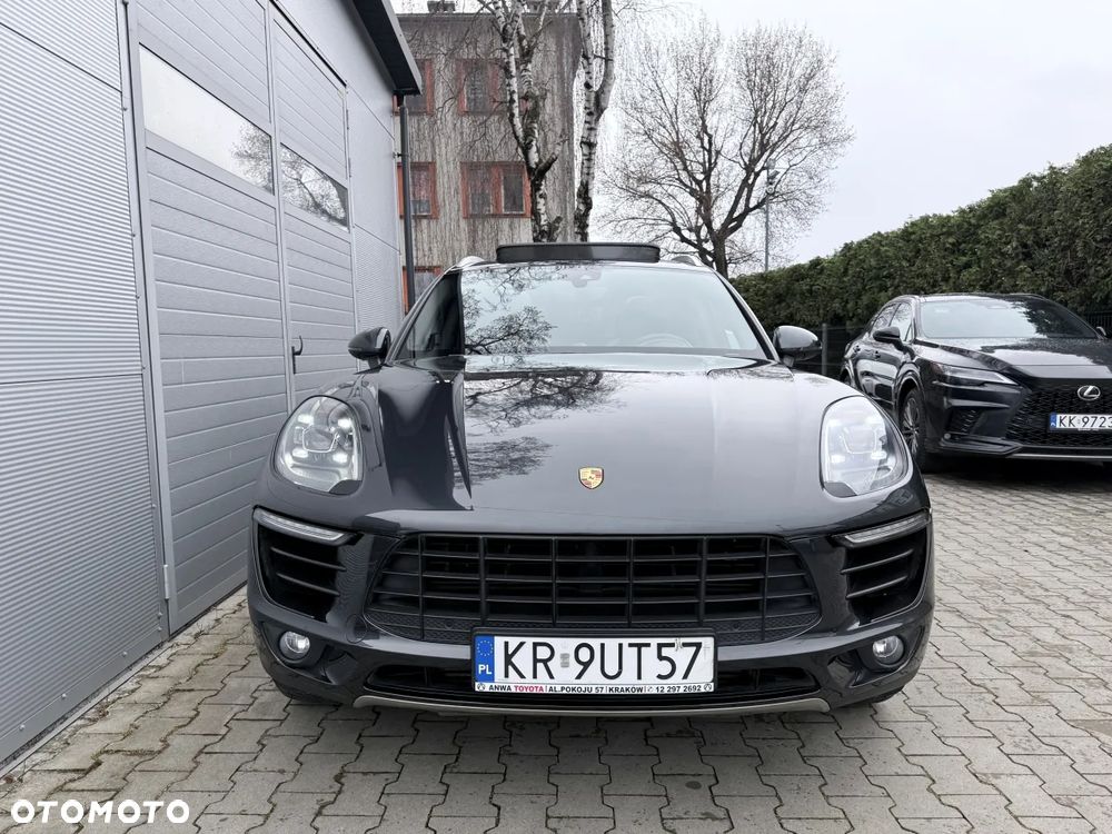 Porsche Macan - 27