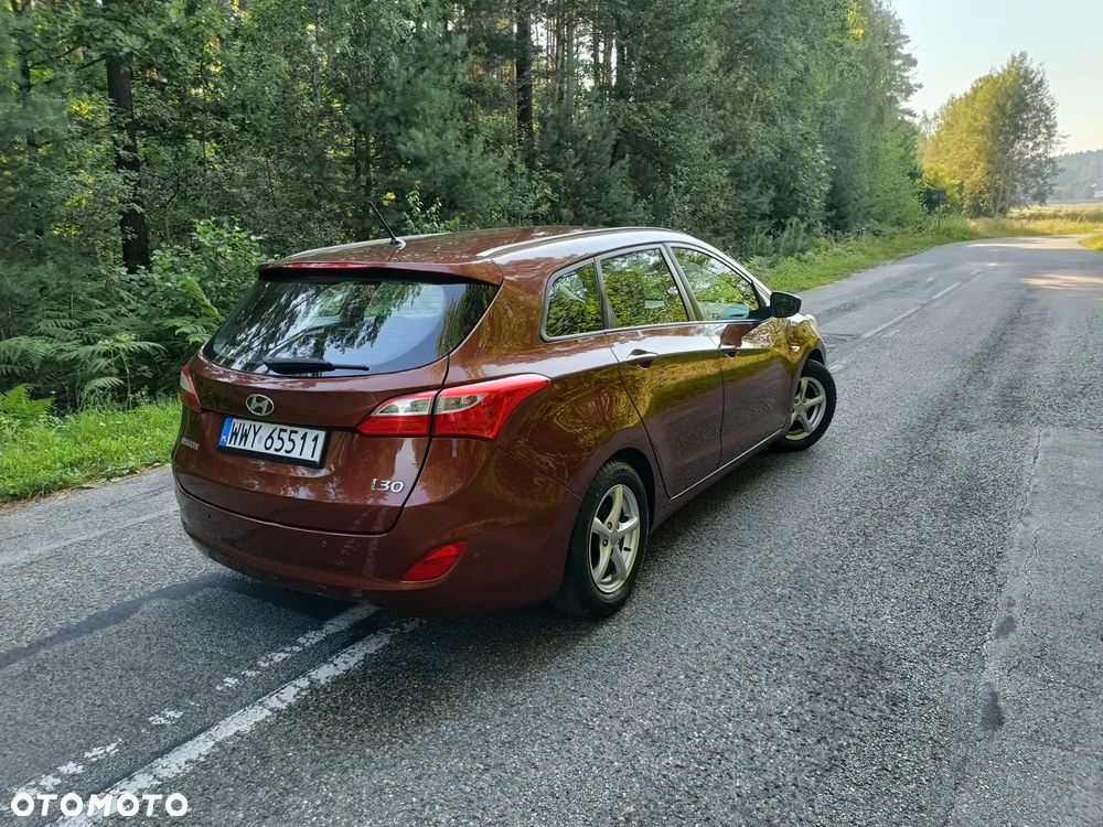Hyundai i30 1.6 Comfort - 38