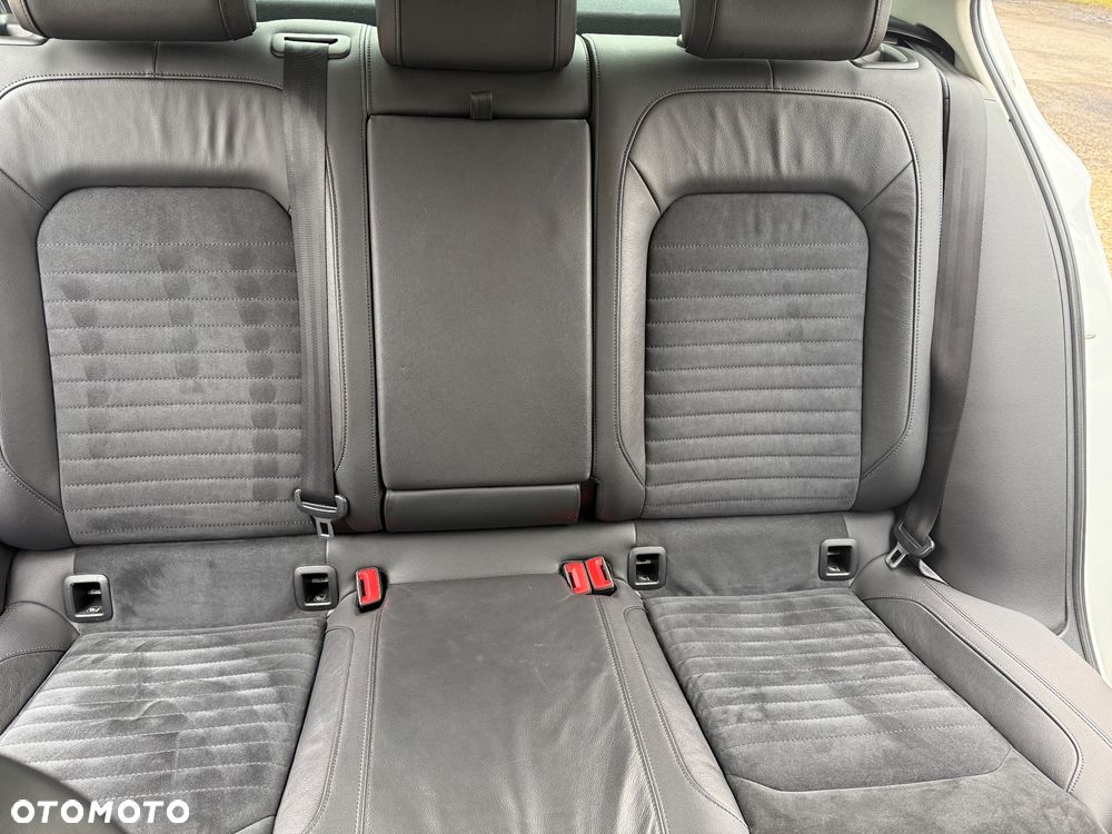 Volkswagen Passat 1.8 TSI BMT Highline DSG - 17