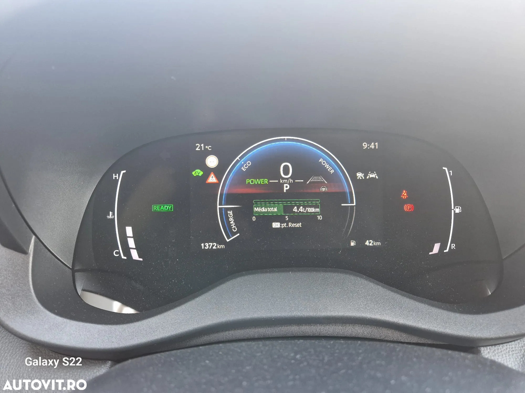 Toyota Yaris 1.5 VVT-i HSD Dynamic - 13