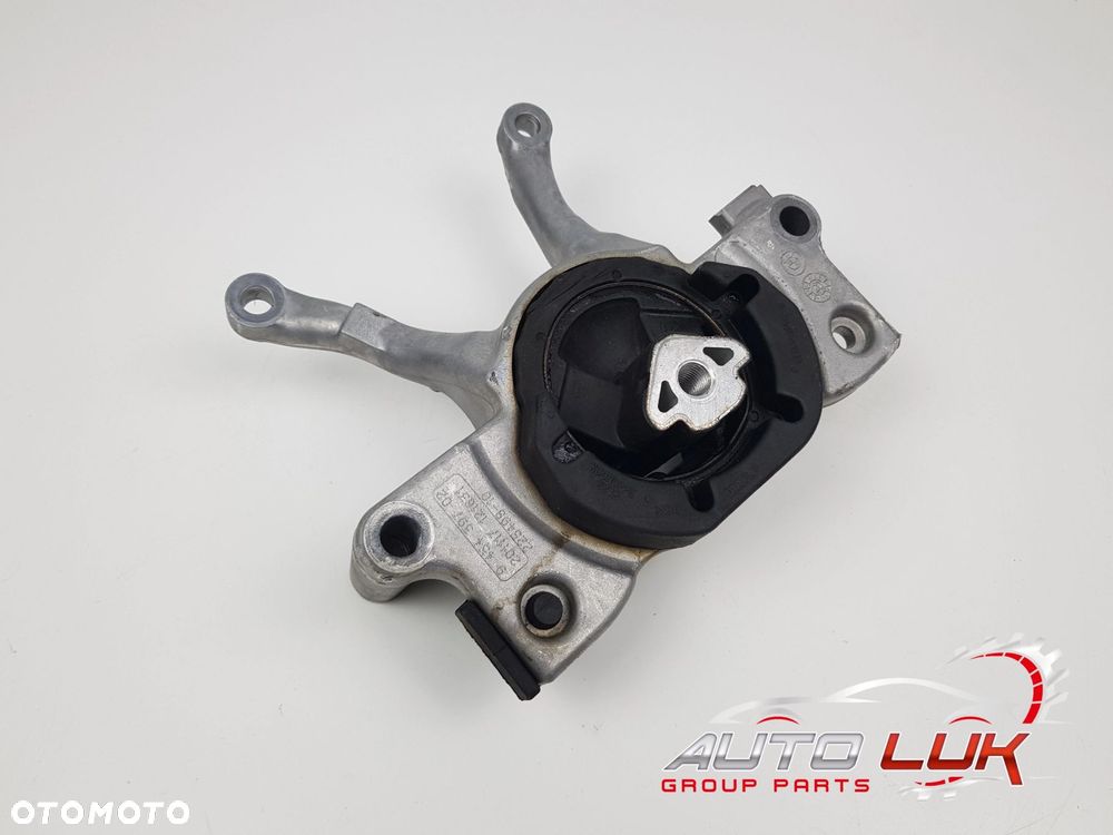 Poduszka łapa mocowanie silnika BMW G20 G21 2.0D 9454397 - 1
