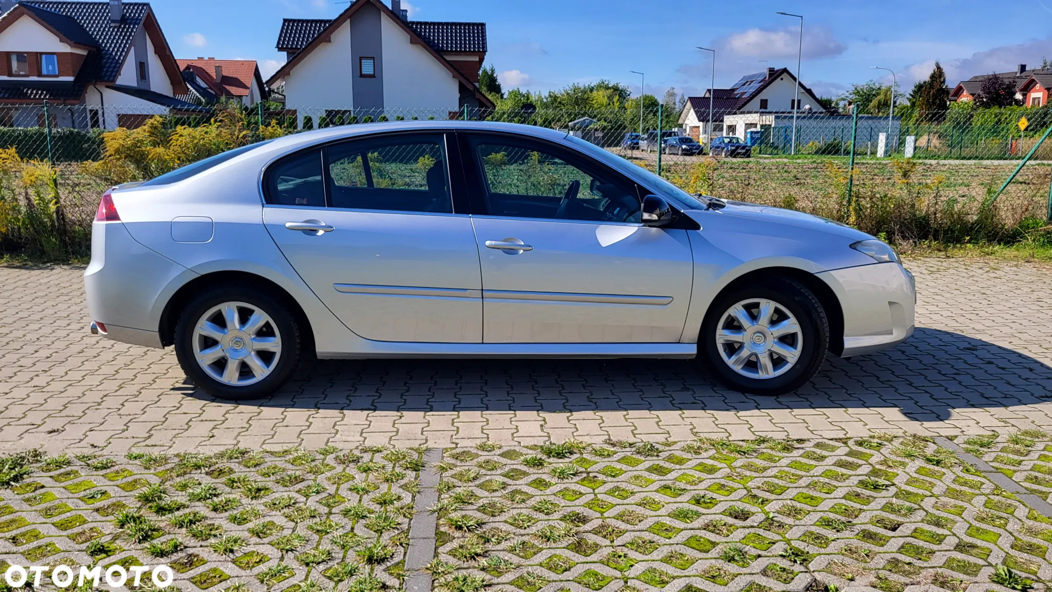 Renault Laguna - 3