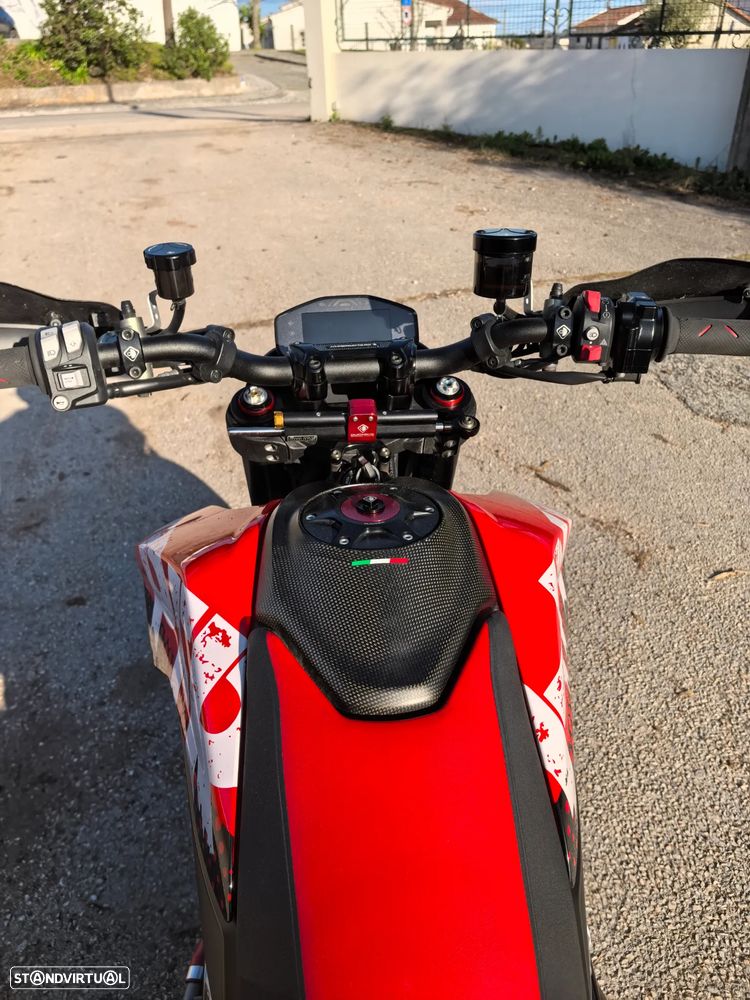 Ducati Hypermotard RVE - 8