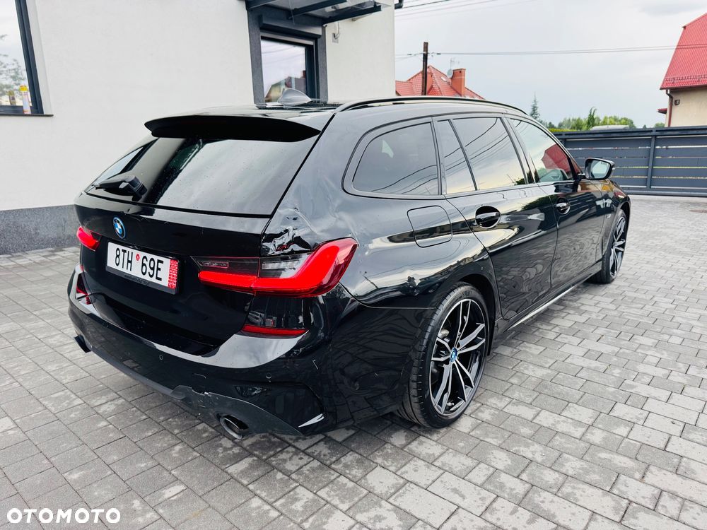BMW Seria 3 330e PHEV M Sport Edition sport - 14